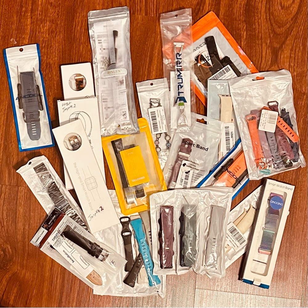 ☀️ NWT Watchband Bundle